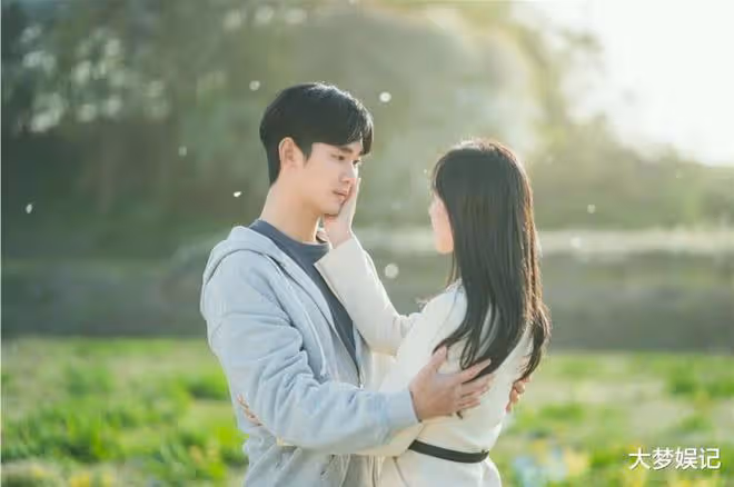 金秀賢親密照流出… 網憂波及《淚之女王》最新一集收視率曝光
