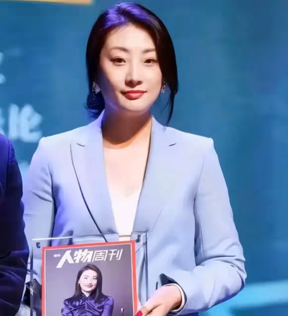 從何超瓊到宗馥莉，豪門女繼承人，為何遲遲找不到真愛？