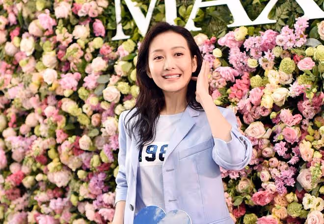 王鷗復工後身材狀態引熱議,小腹處雖有贅肉,但健康才是最寶貴