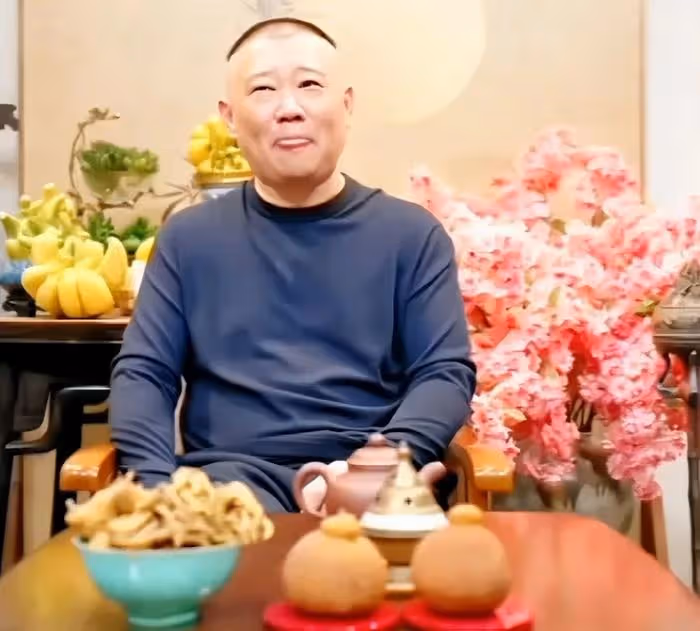 郭德綱直播首秀,曹雲金刷禮物成功搶下熱度,此前多次暗自交鋒