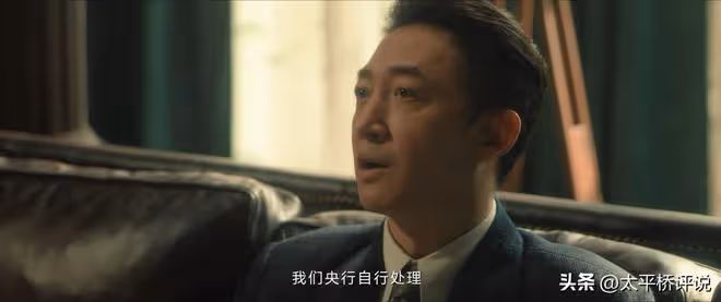 追風者：最智慧的人，他將計就計反向利用仨人，堪稱夾縫生存經典