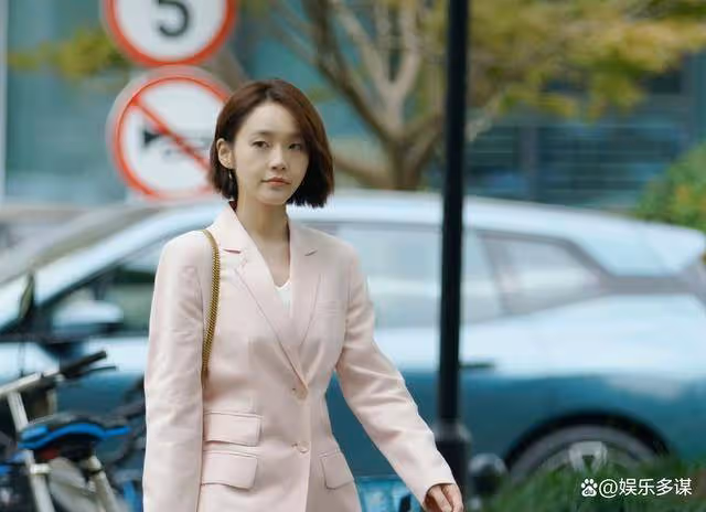 《歡樂頌5》劉肅家族聯姻未婚妻曝光,余初暉被小三,慘遭網曝抑鬱