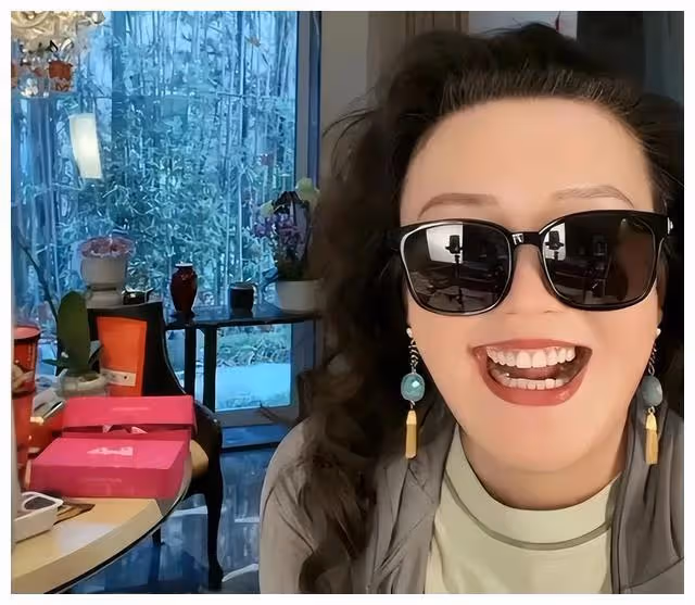 大S:窺探隱私的女明星? 細節曝光引關注,如何化解尷尬?