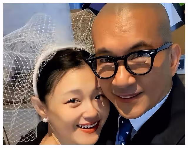 大S的炸裂行動:離婚前暗中寄出272萬禮物,用汪小菲的卡支付!