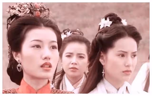 天龍八部97版女演員現況:8人未婚無子,命運不同,你關心的是?