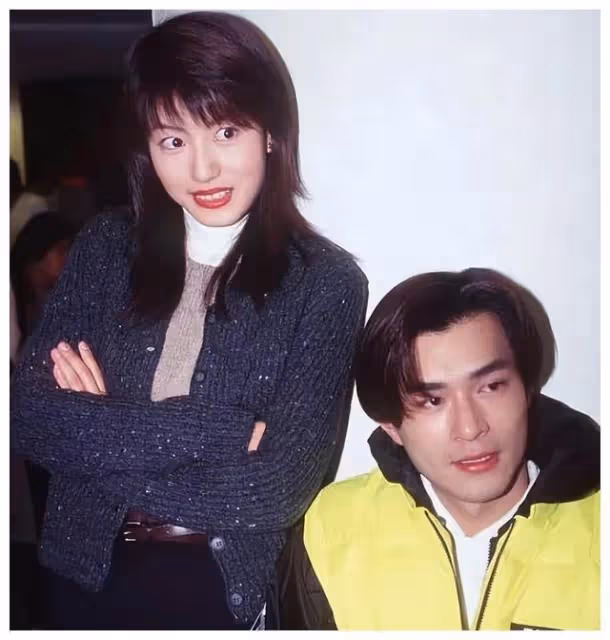 天龍八部97版女演員現況：8人未婚無子，命運不同，你關心的是？
