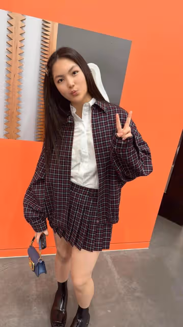王詩齡成寶馬mini代言人,背17萬包塗萬元口紅,資源超一線女星!