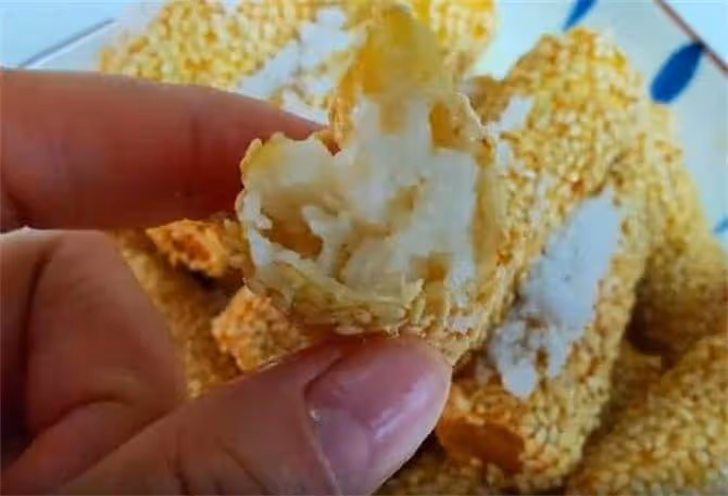 山藥這樣做外酥里綿,春夏季節給孩子做,補腦健脾,很受歡迎