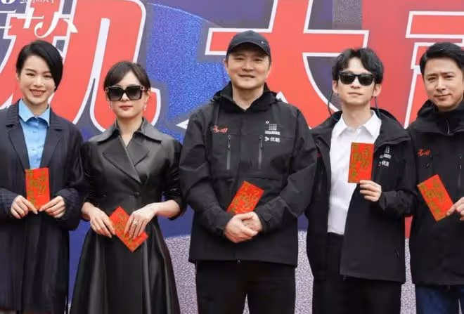 孫儷一臉兇相到底算不算大美女?看看她和胡杏兒的合照你就有答案
