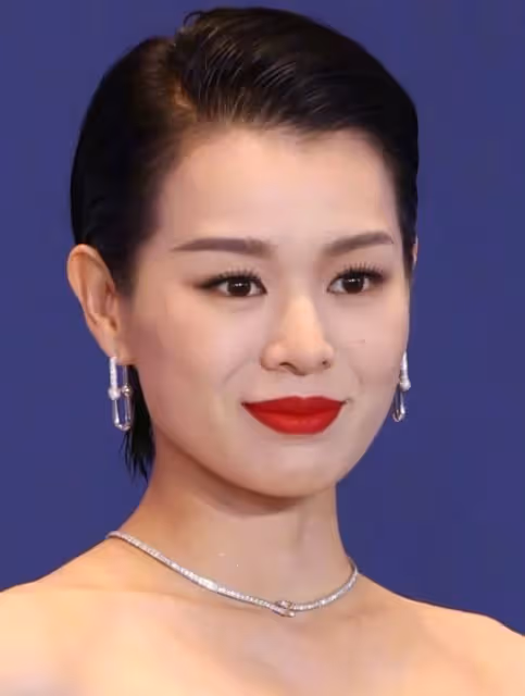 孫儷一臉兇相到底算不算大美女?看看她和胡杏兒的合照你就有答案