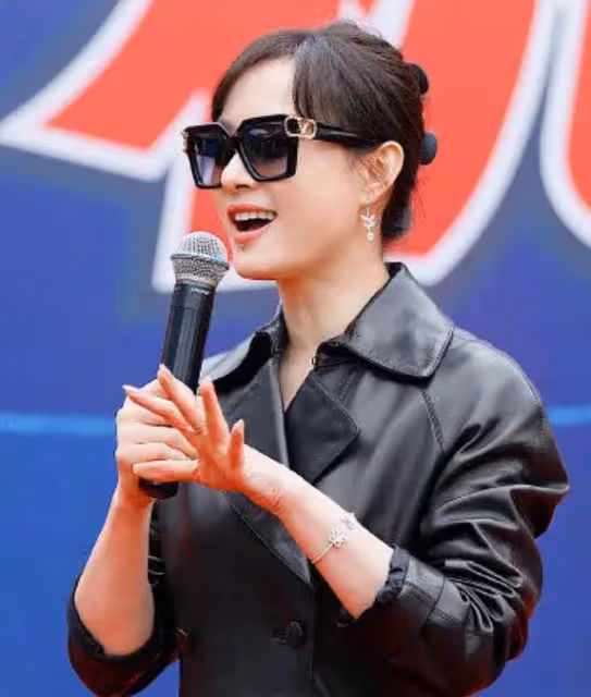 孫儷一臉兇相到底算不算大美女?看看她和胡杏兒的合照你就有答案