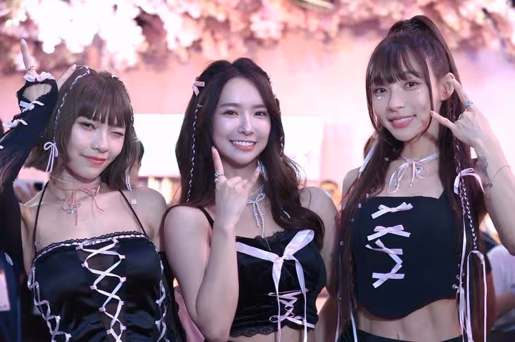 畫面太香！林襄合體張雅涵魅力四射　驚喜合作人氣男團U:NUS
