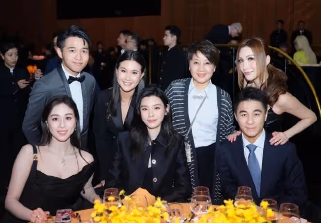 從奚夢瑤身上,我看到了豪門媳婦的標準模板,能做到的都是狠人!