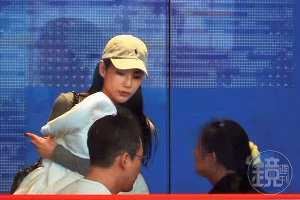 汪小菲爆私下威脅大S內幕曝光!強逼「以債換保」 律師禁私了