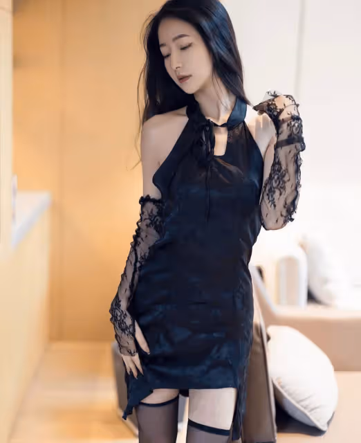 古典浪漫韻味:旗袍寫真,絲襪美腿修長,嬌軀苗條動人,古典與現代完美融合