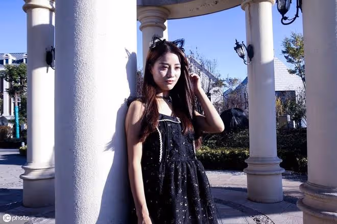 女性買房猛增!婚姻不能給大齡剩女安全感,房子就能嗎?