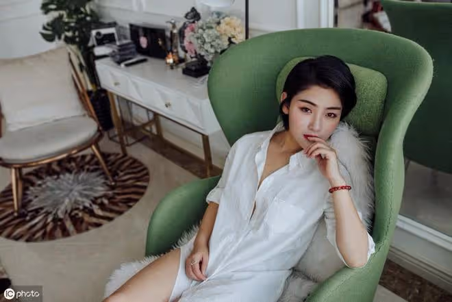 女性買房猛增!婚姻不能給大齡剩女安全感,房子就能嗎?
