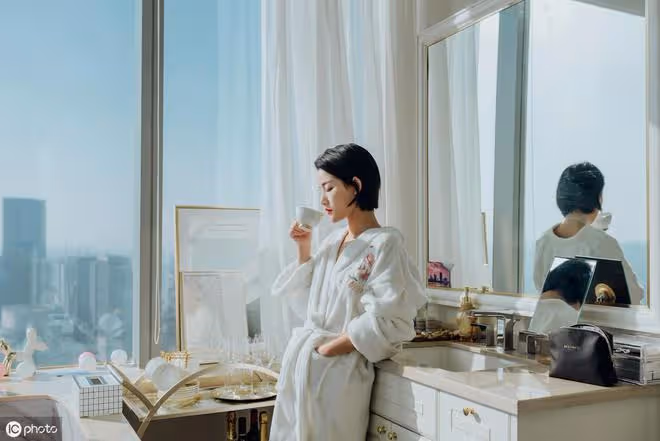 女性買房猛增!婚姻不能給大齡剩女安全感,房子就能嗎?