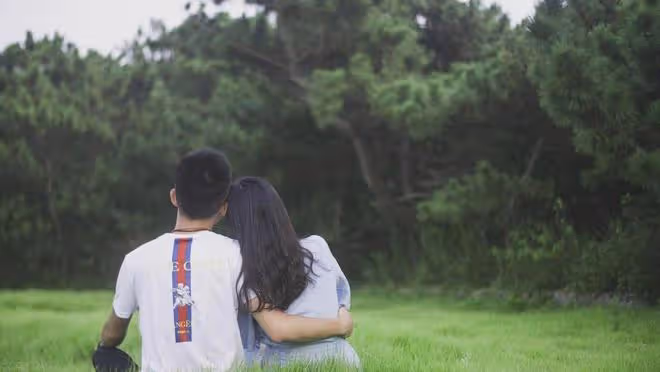 老婆癌症臥床,深愛的老公卻出軌了?事情真相反轉催人淚下