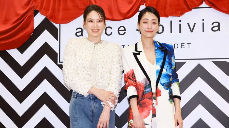 Melody當優雅名媛挺alice + olivia　謝欣穎套印花裝甜曝王柏傑「會喜歡」