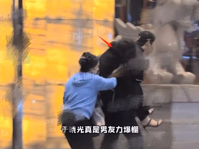 秋瓷炫回應喝醉被老公背上車，於曉光甜蜜喊話：我背你一輩子