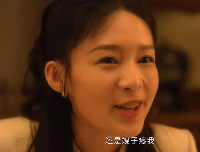 同樣是和王陽演對手戲，把李沁和高露放一起看，差距一目了然