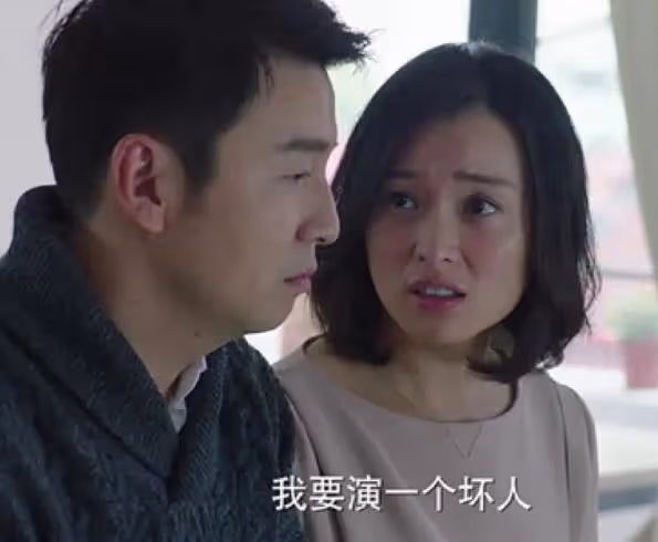 沒那條件就別尬演「情婦」了，張伊君告訴你，什麼是教科書式撩漢