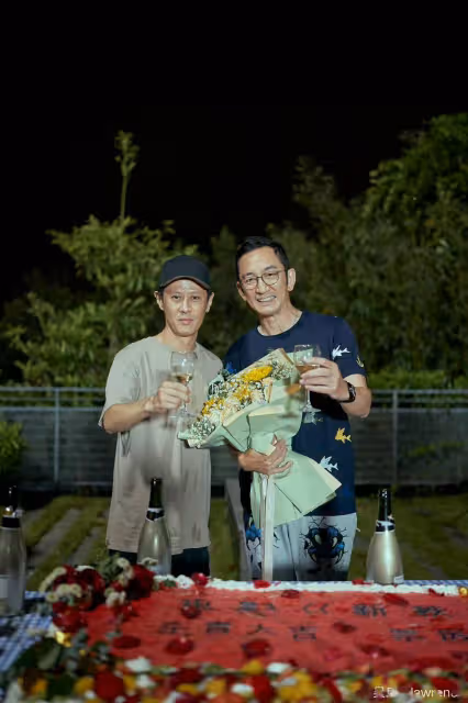 直播首秀慘澹收場！知名港星吳啟華被批濾鏡太重，銷售額不忍直視