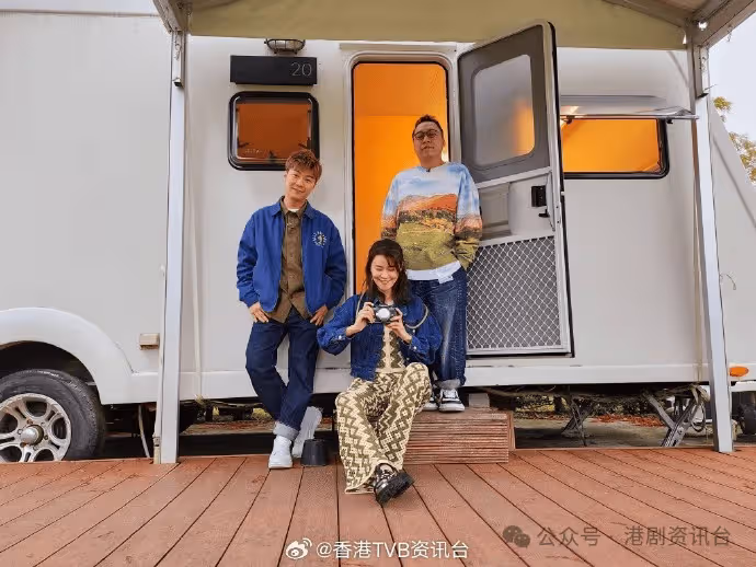 黃翠如C君驚爆「惡搞」床照！去台北體驗豪華之旅