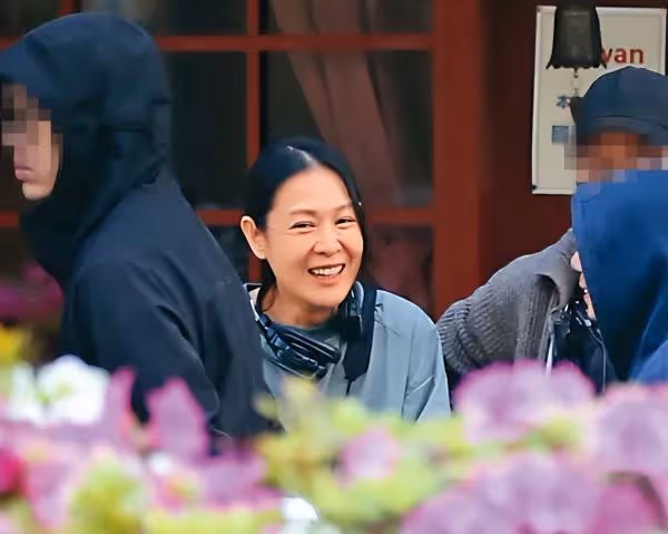 77歲秦漢復出拍戲,出演劉若英新劇,坦言復出拍戲像動物本能