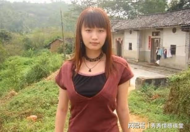 表弟結婚我送10萬,一周後我媽帶著與現任的兒子來了:這是你弟弟