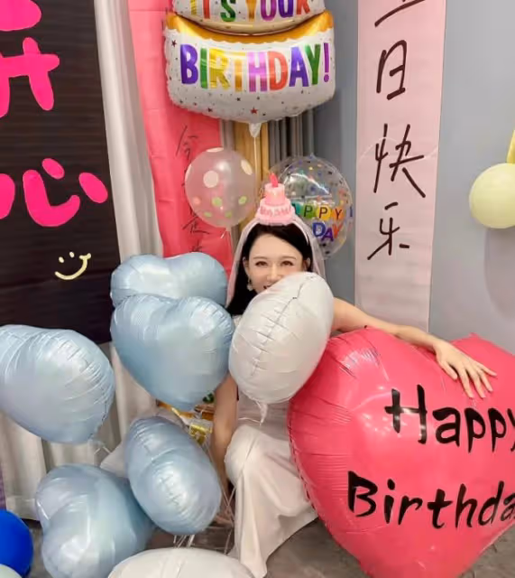 陳喬恩45歲生日照曝光，駐顏有術被網友盛讚「逆齡女神」