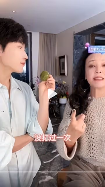「汪小菲若家暴我剁他的手」!張蘭直播開戰大S拿走2千萬:亮單子