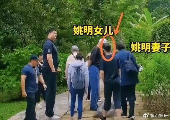 姚明女兒又胖了！14歲身高190體重超近200斤，網友：這誰敢娶？