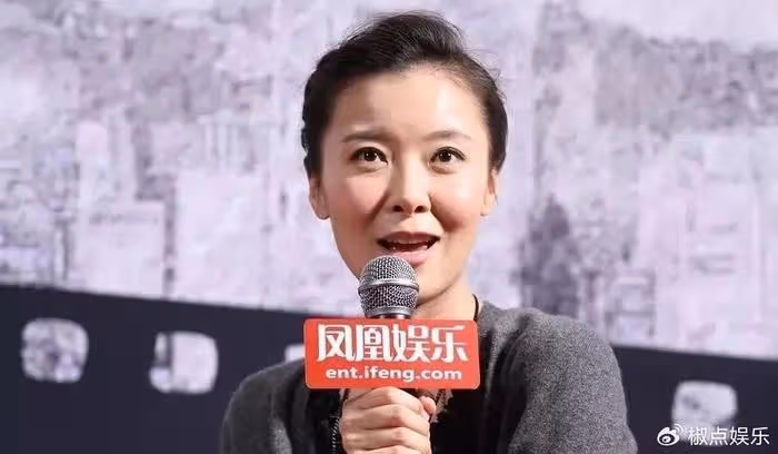 柯藍：將門之後，4個前任個個都是人物，51歲未婚未育，活得精彩
