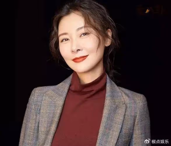 柯藍：將門之後，4個前任個個都是人物，51歲未婚未育，活得精彩