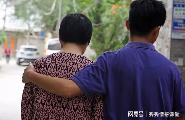 32年前，我讀書沒錢，姑姑賣掉嫁妝，如今堂弟結婚我送一套房