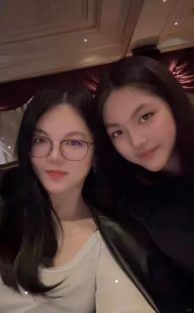 王詩齡成英國蘋果醬代言人，穿萬元衛衣擺造型，資源超一線女星！