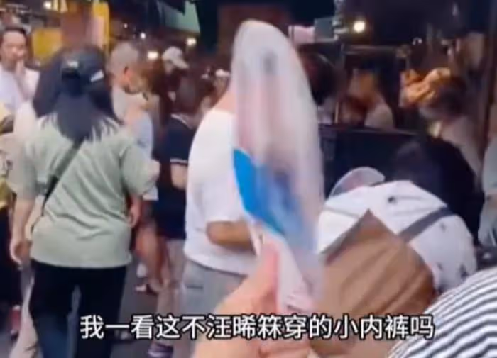 拿孩子報復汪小菲?大S花幾百萬買大牌,卻讓孩子穿菜市場衣服