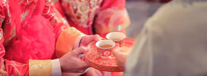 嫁給相親對象,婚後負責開銷婆婆還要求上交工資卡,最終她這麼做
