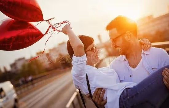 和前妻離婚後，她對外立的人設：我丈夫病逝了