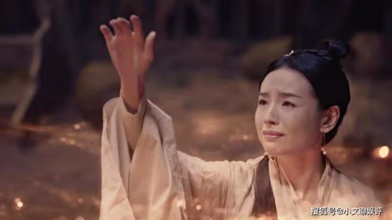 好傢夥!膀大腰圓能演《與鳳行》仙界神女,內娛是真沒人了嗎