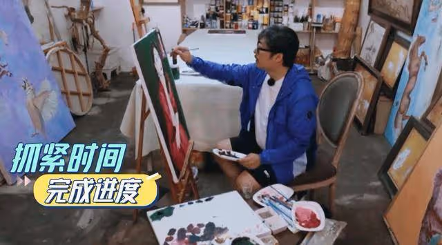 王岳倫攜新歡甜蜜看展,小女友穿透視裝身材吸睛,顏值被路人誇讚