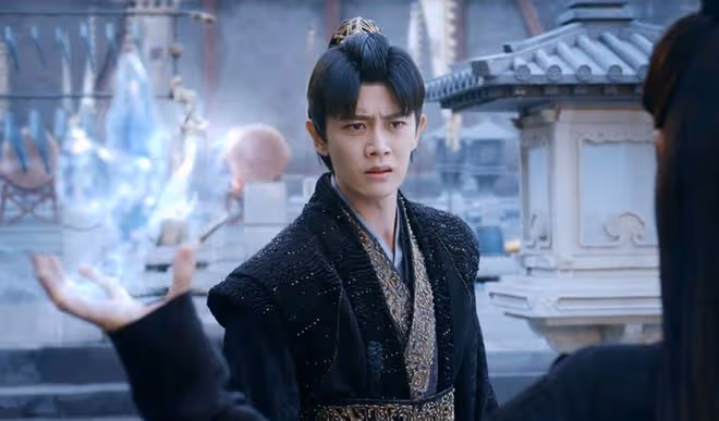 《烈焰》神族玄風、白蓮聖王登場,伍賡實力超越聖王?多虧了子羽