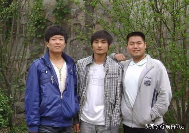 河南小伙航海9年,去幾十個國家,多次遊走生死邊緣,如今後悔嗎