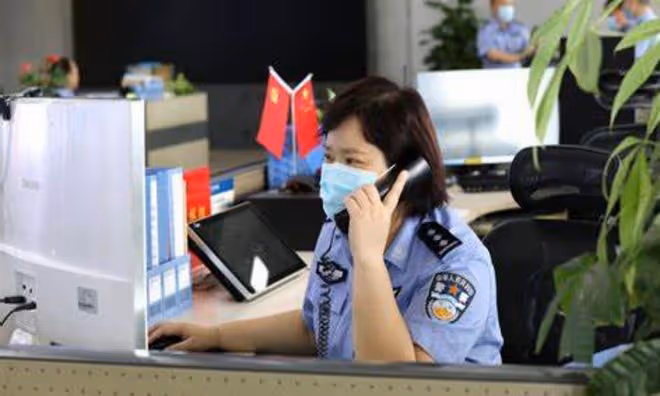 2014年，重慶男子嫌鄰居太吵報警，警方查出真相後，鄰居被判死刑