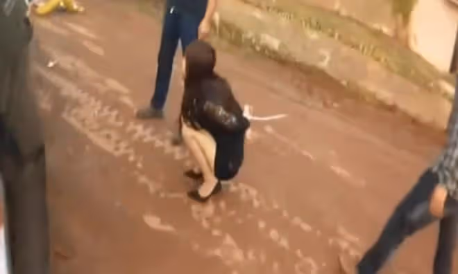 2014年，重慶男子嫌鄰居太吵報警，警方查出真相後，鄰居被判死刑