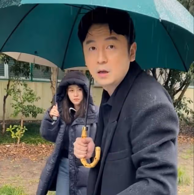 笑死！雷佳音開20萬車外出引熱議！被贊接地氣，還親自送簽名照！