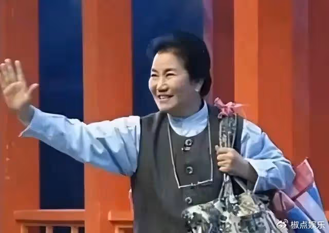 去世23年的趙麗蓉，因一句台詞識破潛伏間諜，至今仍被官媒發文緬懷
