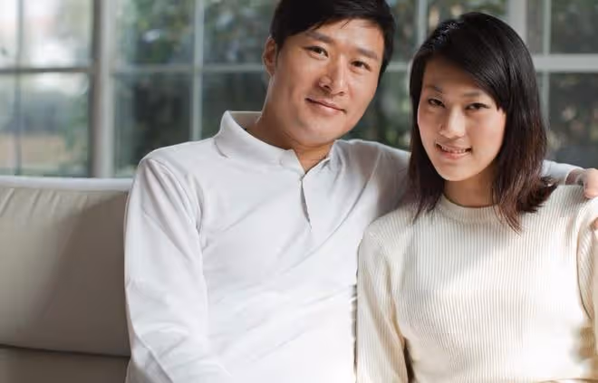 老婆32歲,面對24歲帥小伙的表白,她沒有拒絕